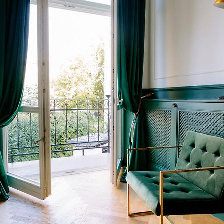 French Touch: Romantyczny Apartament W Kamienicy Varšava Exteriér fotografie